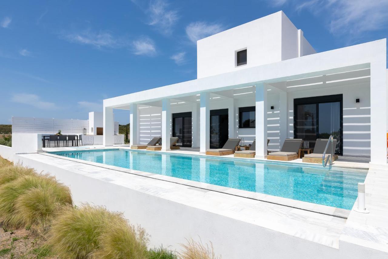 Seawater Villaer *